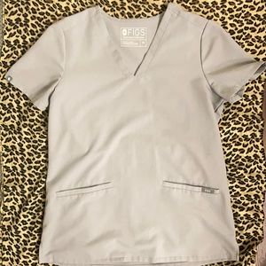 SOLD!! Figs XS Casma Scrub Top